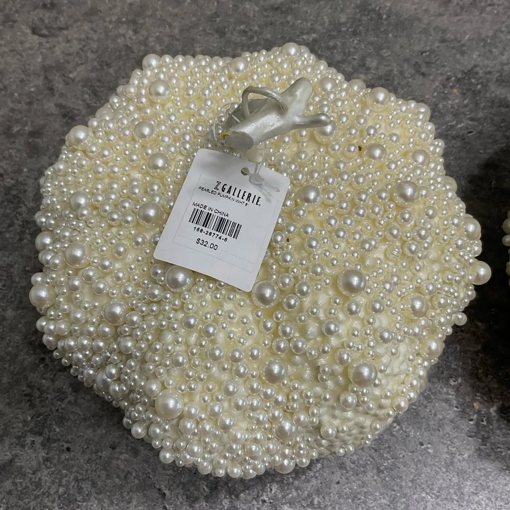 Elegant Pearl-Embellished cream Pumpkin set